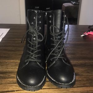 Never worn high top black boots!!